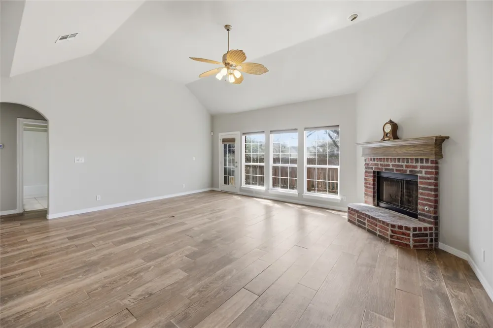 508 Willow Creek Street Jenks, OK 74037