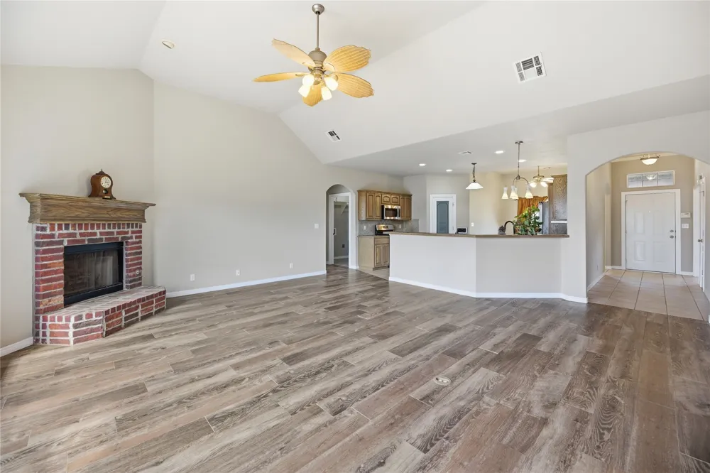508 Willow Creek Street Jenks, OK 74037
