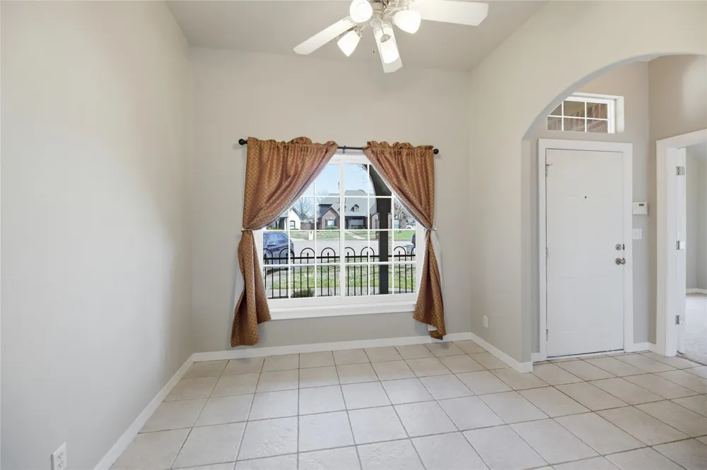 508 Willow Creek Street Jenks, OK 74037