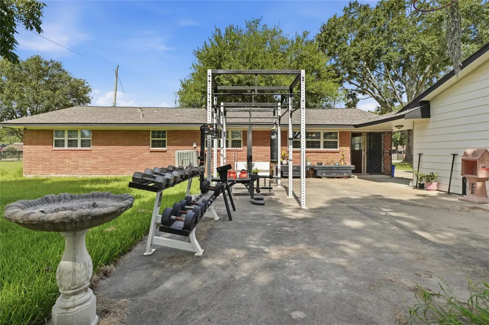 3305 Luella Avenue Deer Park, TX 77536
