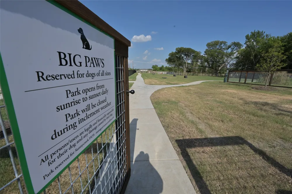 4240 SUNNY BRANCH LANE Fort Worth, TX 76036