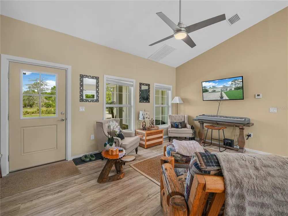 10134 S ORANGE BLOSSOM BOULEVARD Sebring, FL 33875