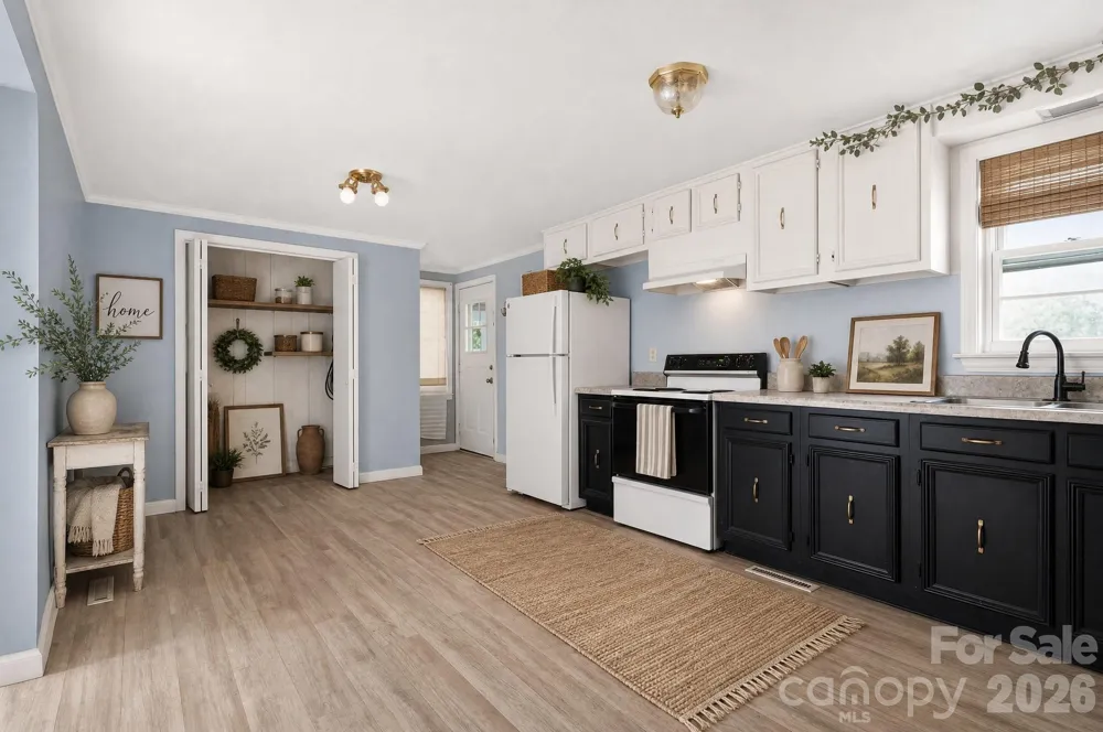 607 Texas Trail Dallas, NC 28034