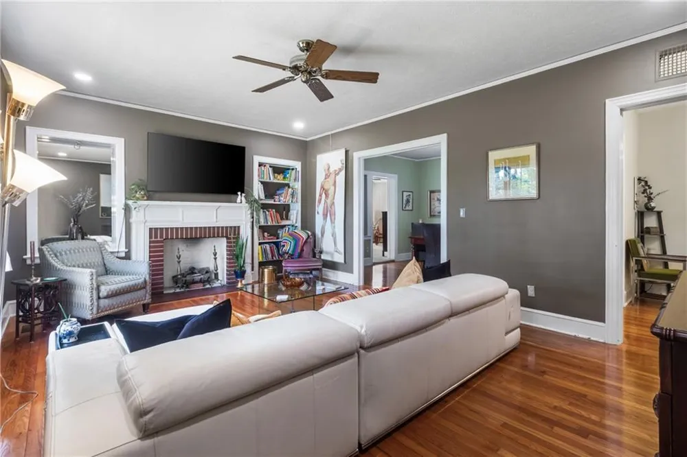 910 6th Avenue Albany, GA 31701