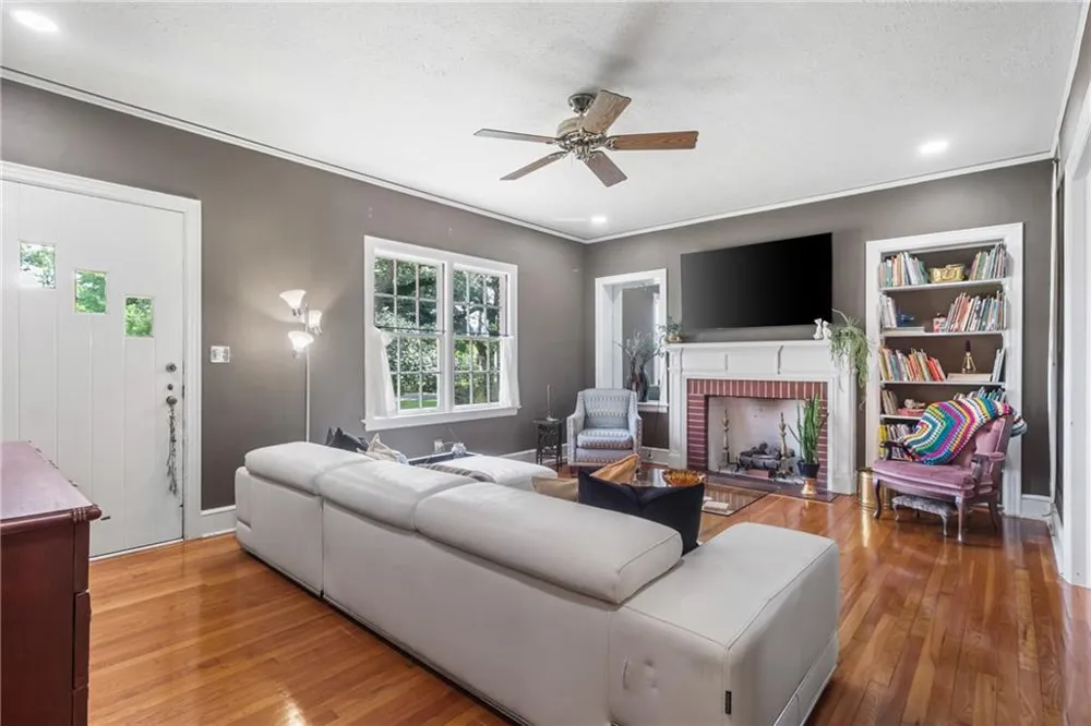 910 6th Avenue Albany, GA 31701