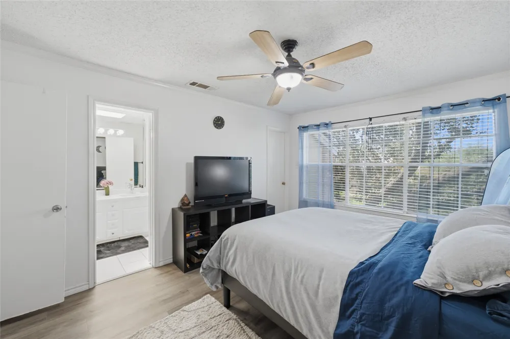 3550 Country Square Drive #505 Carrollton, TX 75006