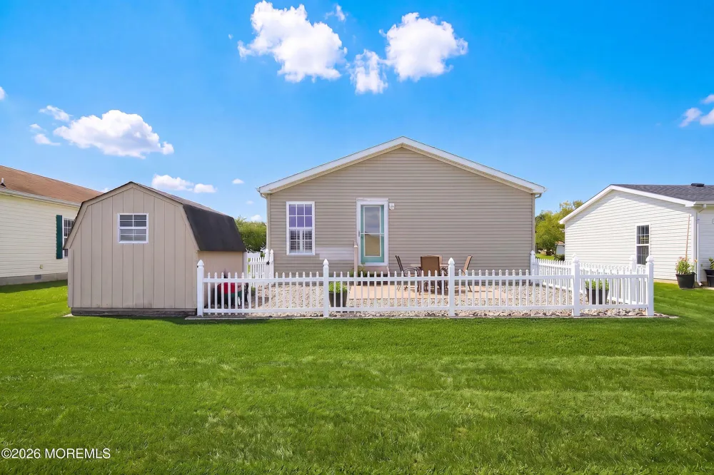 9 Rocky Hill Road Manahawkin, NJ 08050