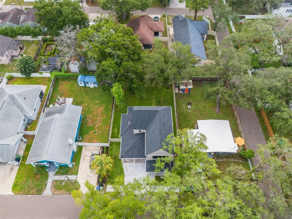 5203 9TH STREET Tampa, FL 33603