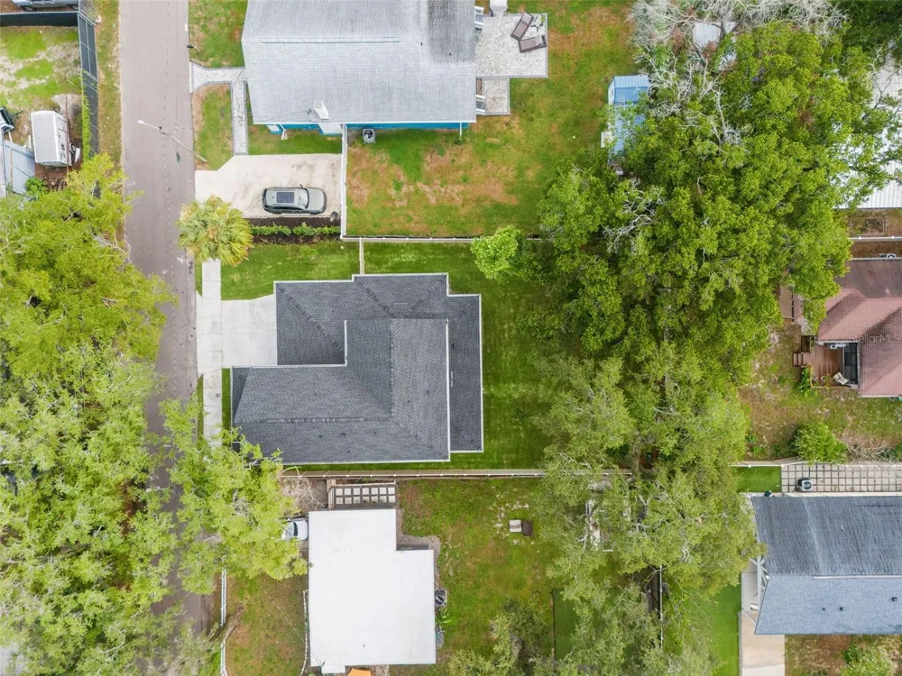 5203 9TH STREET Tampa, FL 33603