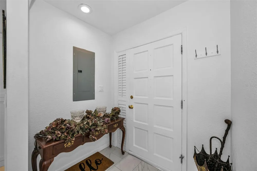 433 S PAULA DRIVE #32 Dunedin, FL 34698
