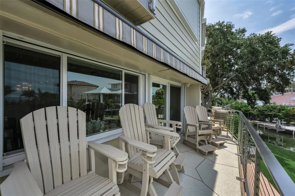 433 S PAULA DRIVE #32 Dunedin, FL 34698