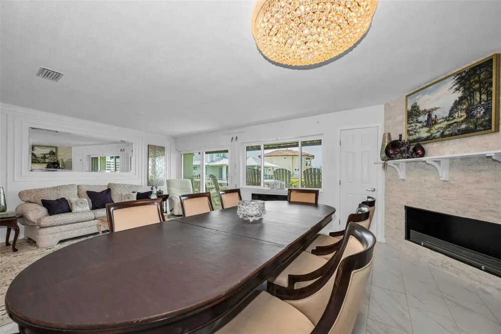 433 S PAULA DRIVE #32 Dunedin, FL 34698