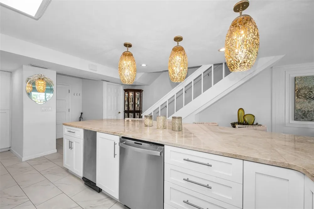 433 S PAULA DRIVE #32 Dunedin, FL 34698