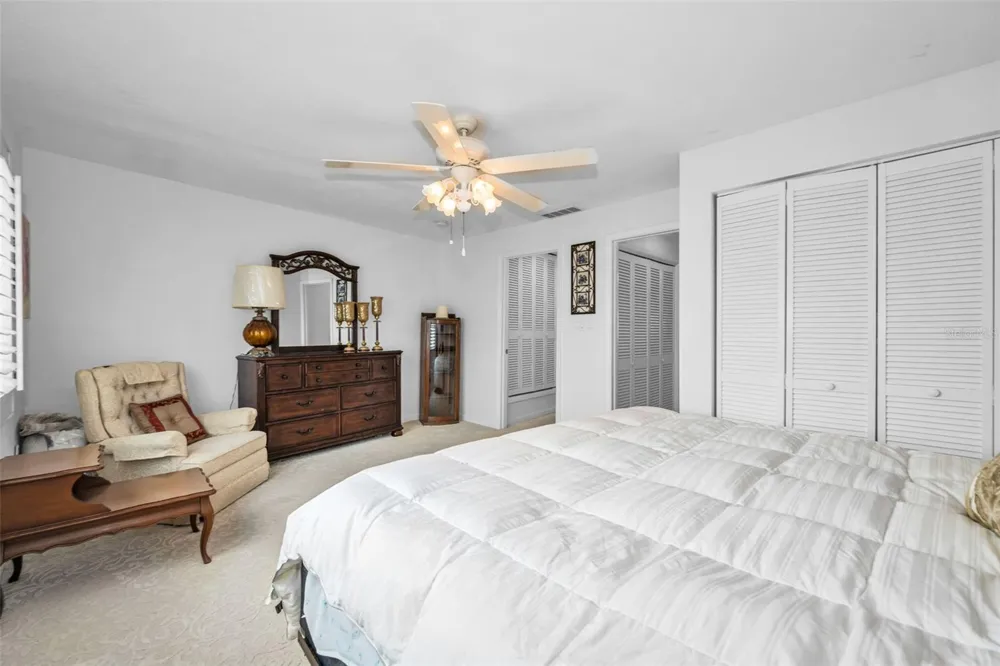 433 S PAULA DRIVE #32 Dunedin, FL 34698