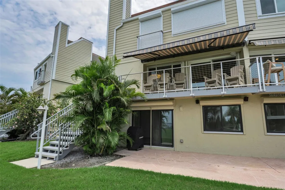 433 S PAULA DRIVE #32 Dunedin, FL 34698