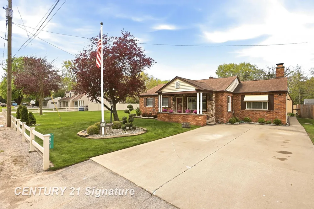 2961 Johns Drive Saginaw Charter Township, MI 48603