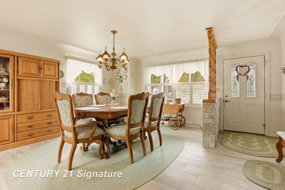 2961 Johns Drive Saginaw Charter Township, MI 48603