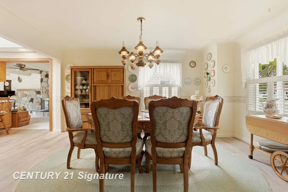 2961 Johns Drive Saginaw Charter Township, MI 48603