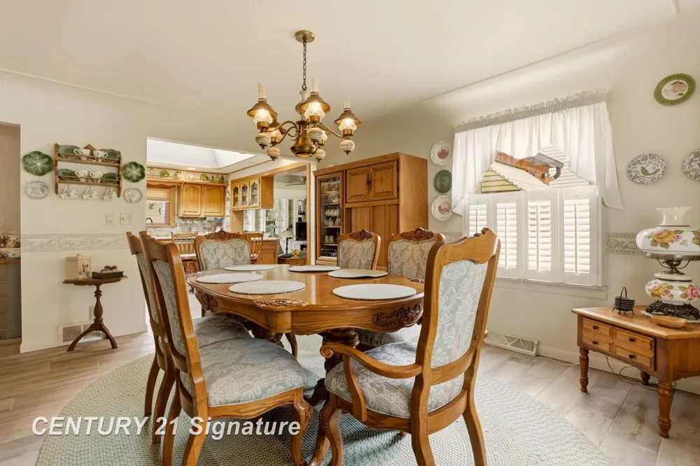 2961 Johns Drive Saginaw Charter Township, MI 48603