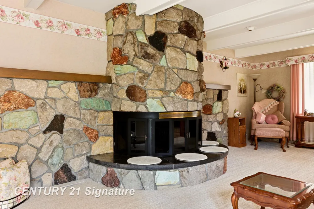 2961 Johns Drive Saginaw Charter Township, MI 48603