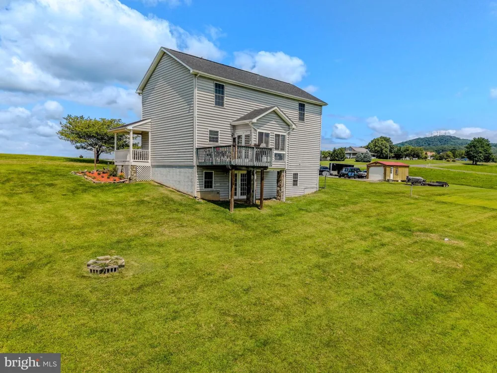 77 BOGART DRIVE Petersburg, WV 26847