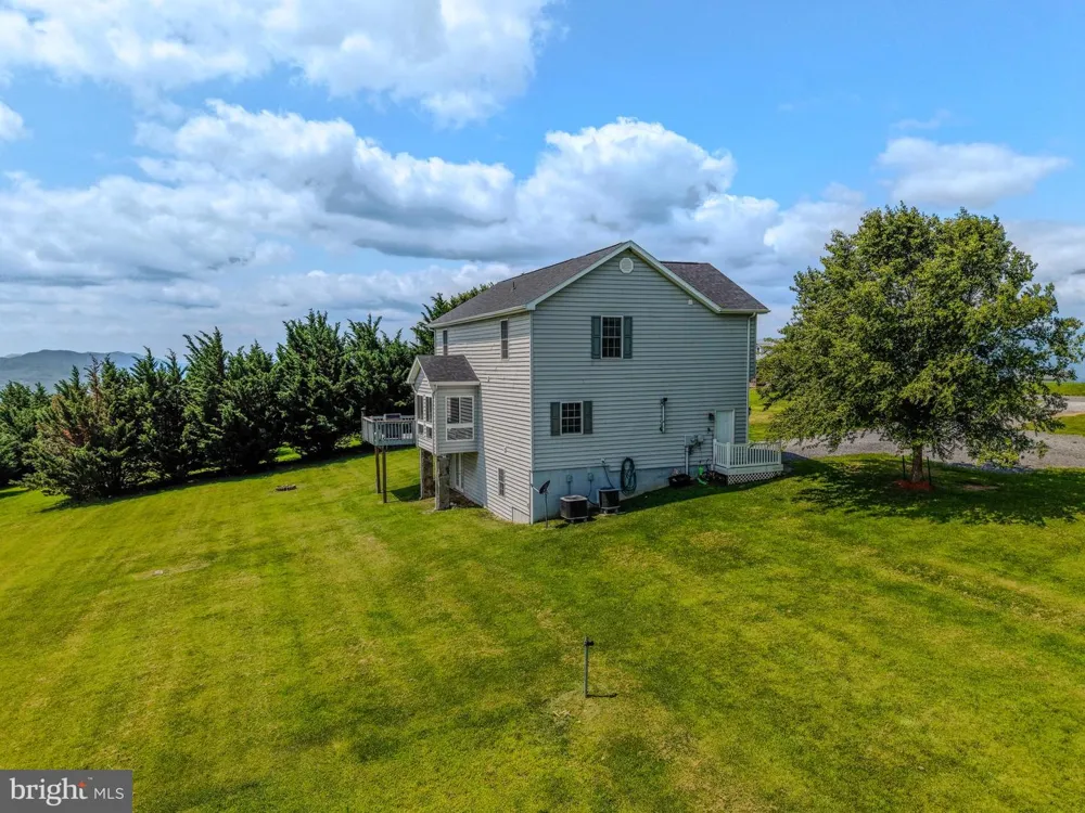 77 BOGART DRIVE Petersburg, WV 26847