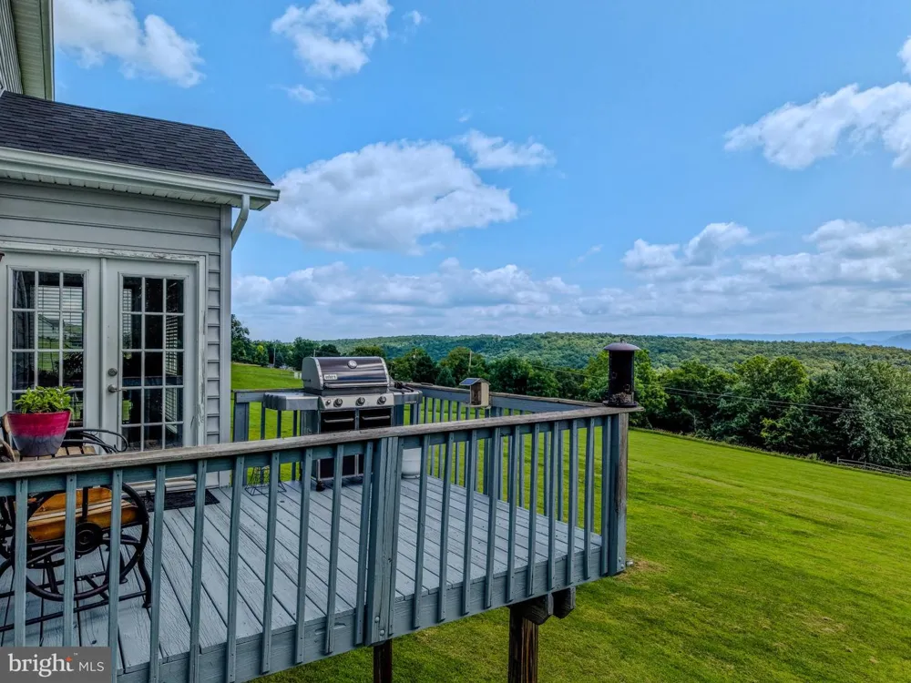 77 BOGART DRIVE Petersburg, WV 26847