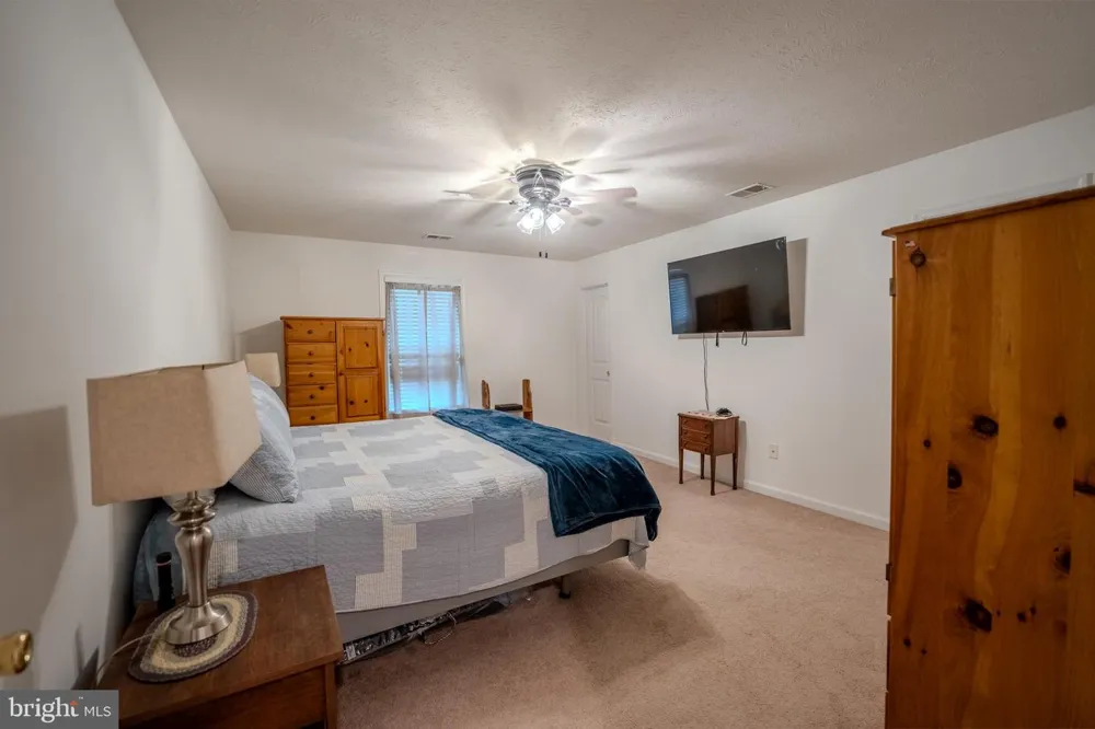 77 BOGART DRIVE Petersburg, WV 26847