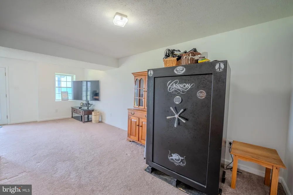 77 BOGART DRIVE Petersburg, WV 26847