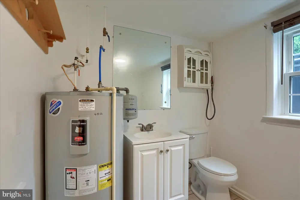 434 HOLLY STREET Elizabethtown, PA 17022