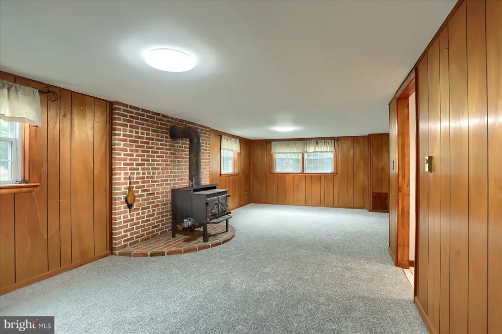 434 HOLLY STREET Elizabethtown, PA 17022