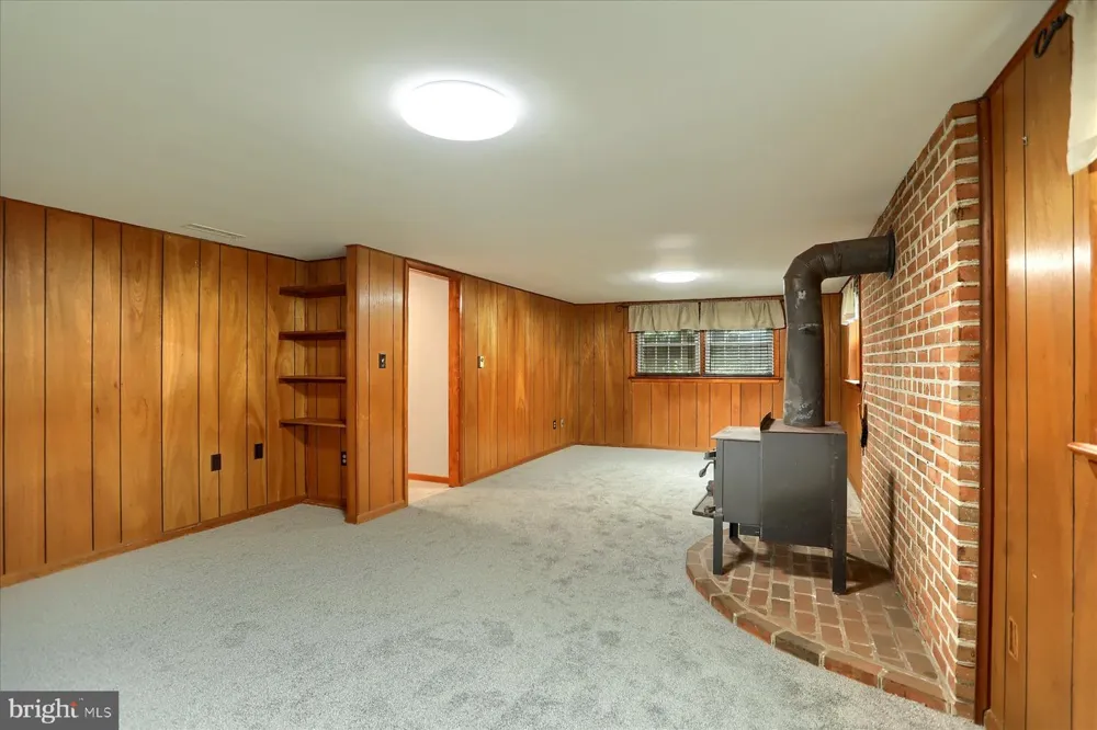 434 HOLLY STREET Elizabethtown, PA 17022