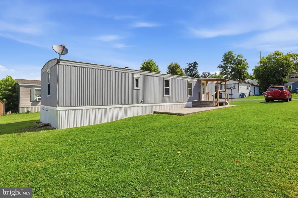 40 WALMAR MANOR Dillsburg, PA 17019