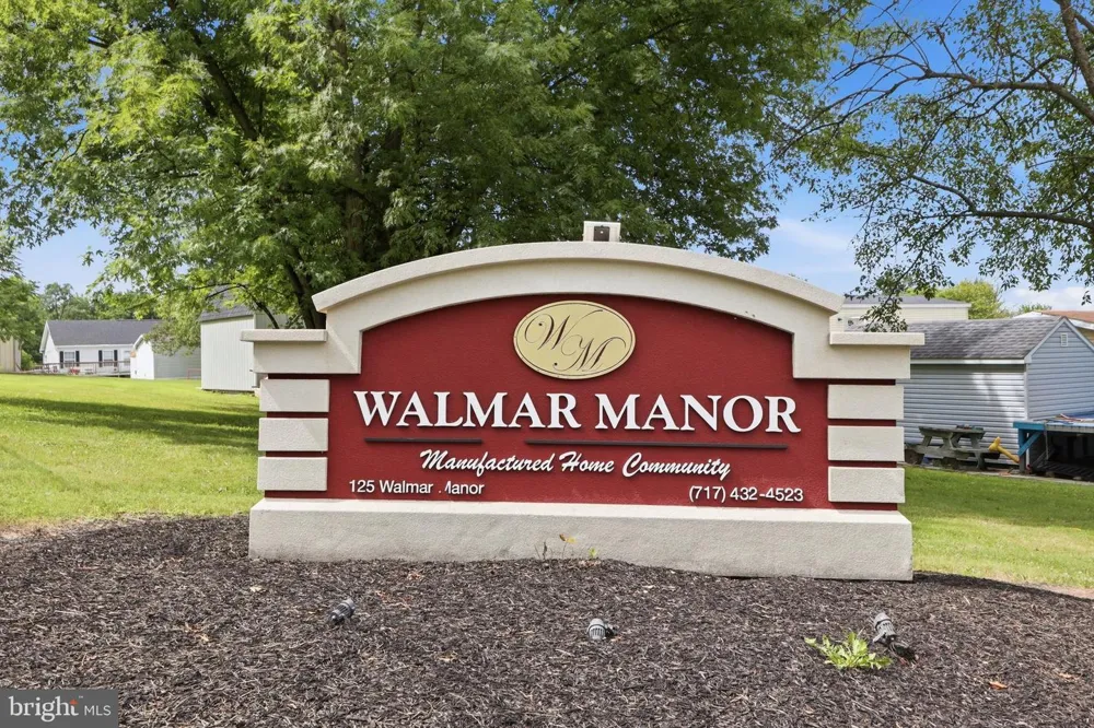 40 WALMAR MANOR Dillsburg, PA 17019