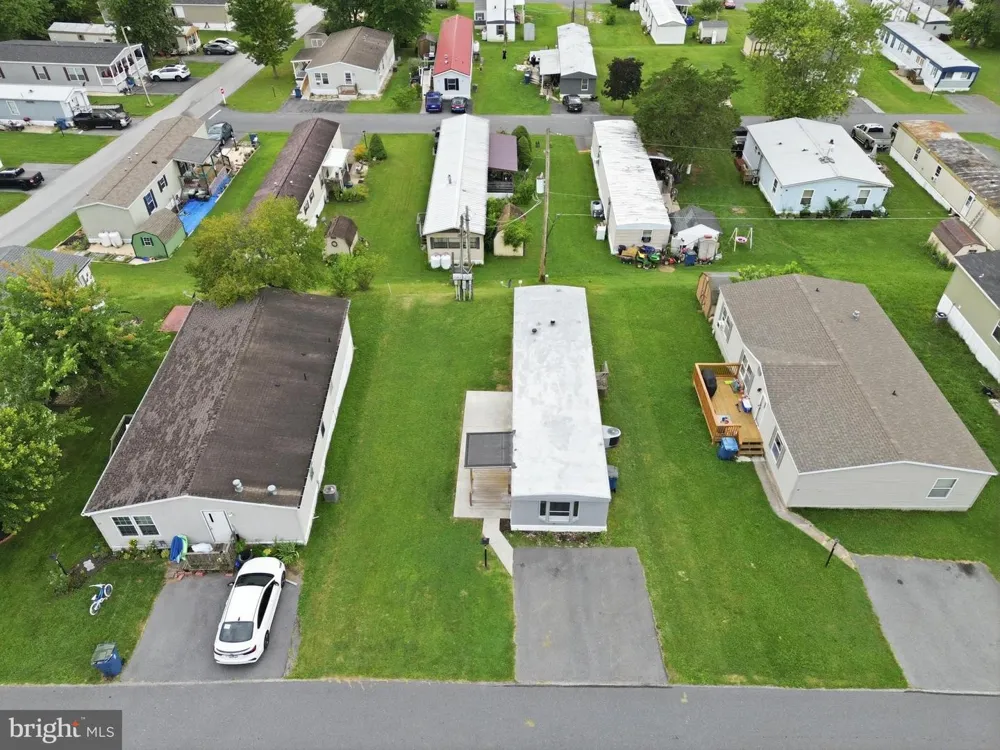 40 WALMAR MANOR Dillsburg, PA 17019