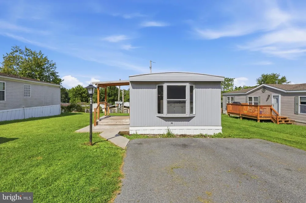 40 WALMAR MANOR Dillsburg, PA 17019