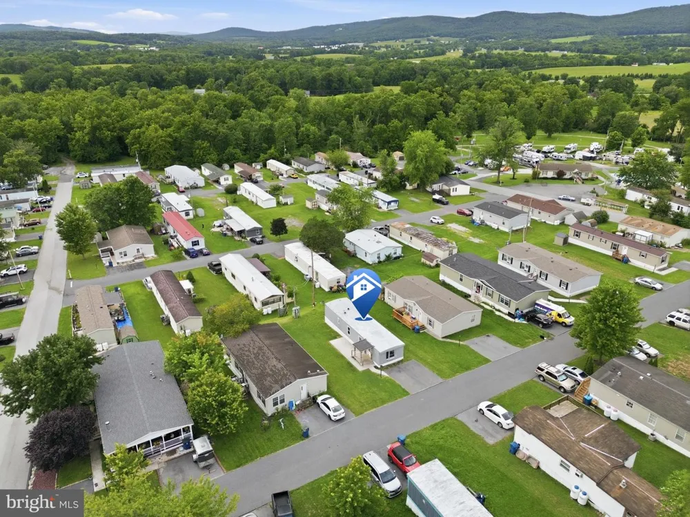 40 WALMAR MANOR Dillsburg, PA 17019