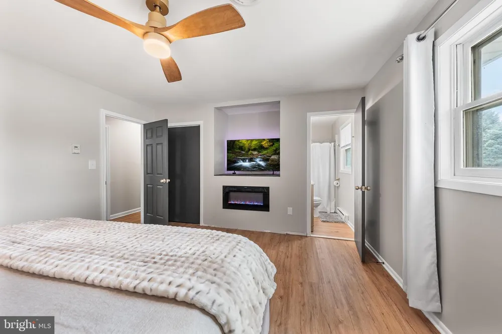 541 MOUNTAIN VIEW ROAD Nazareth, PA 18064