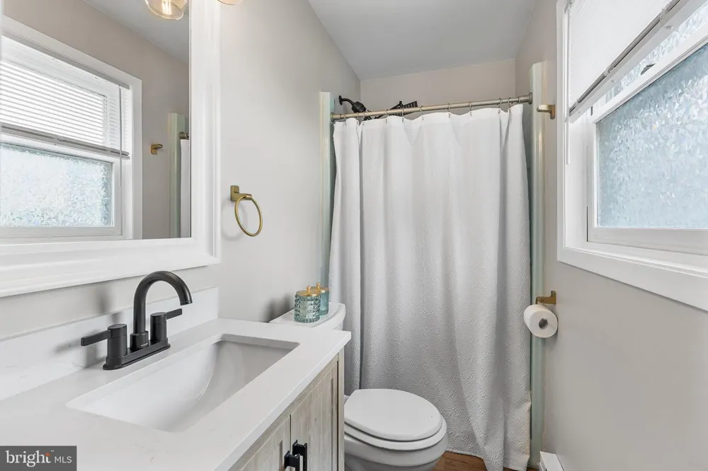 541 MOUNTAIN VIEW ROAD Nazareth, PA 18064