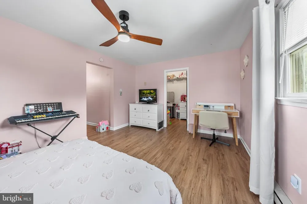 541 MOUNTAIN VIEW ROAD Nazareth, PA 18064
