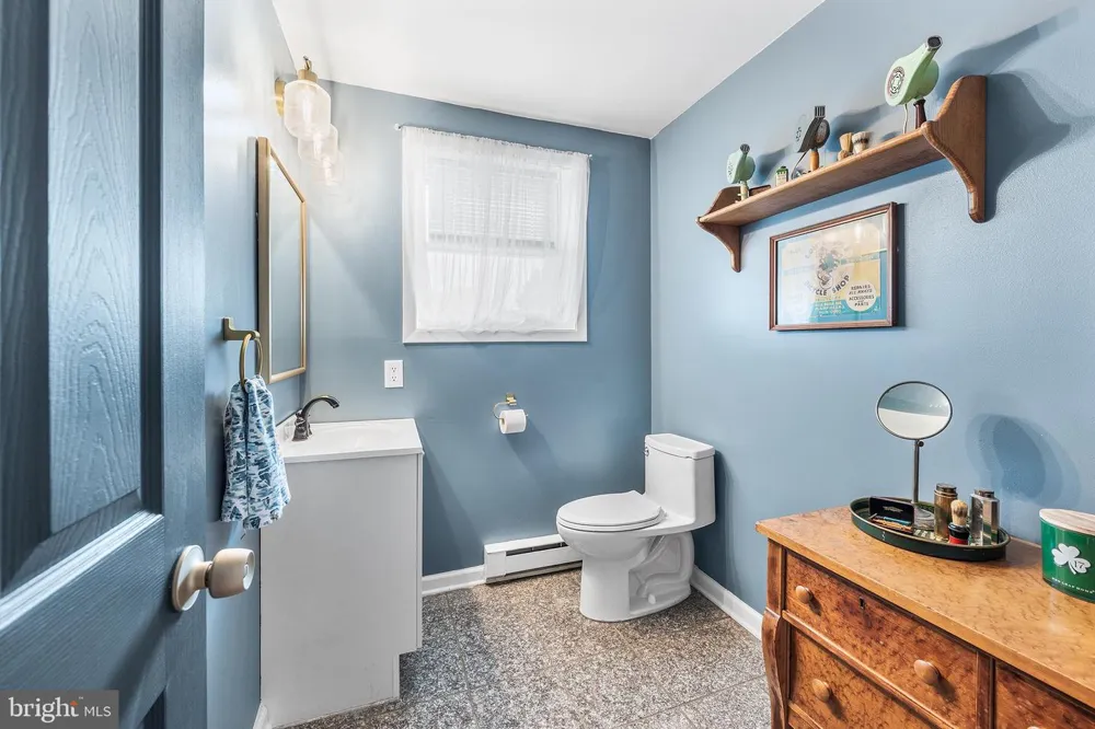 541 MOUNTAIN VIEW ROAD Nazareth, PA 18064