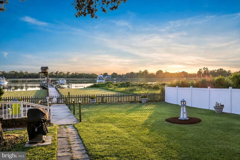 2702 SHERMAN DRIVE Chester, MD 21619
