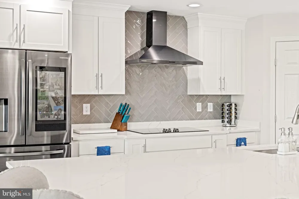2702 SHERMAN DRIVE Chester, MD 21619