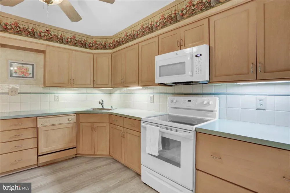 770 ALMSHOUSE ROAD Doylestown, PA 18901