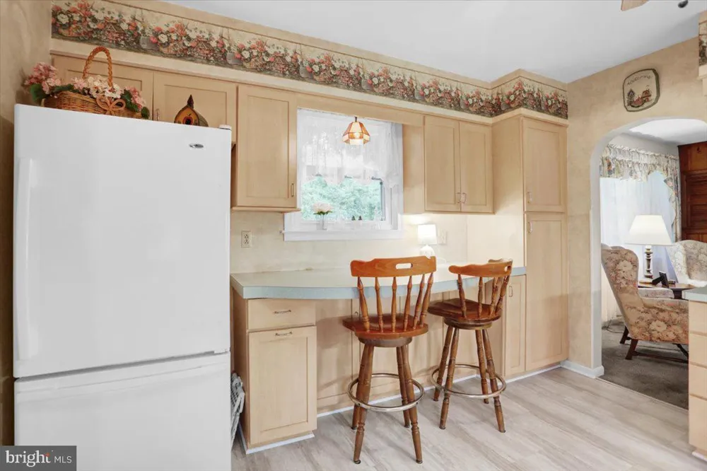 770 ALMSHOUSE ROAD Doylestown, PA 18901