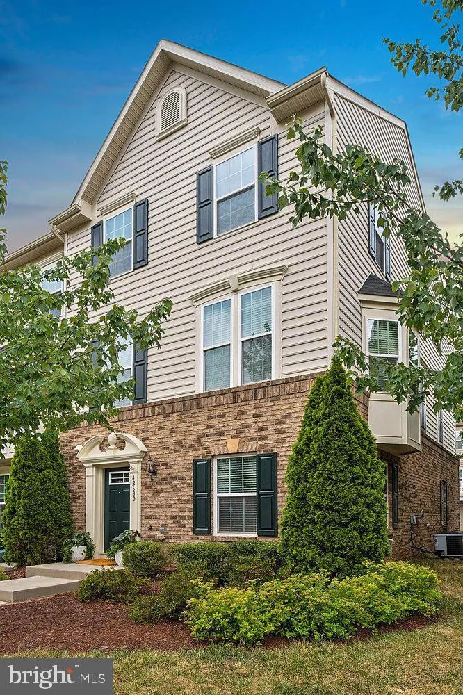 42630 BURBANK TERRACE Sterling, VA 20166