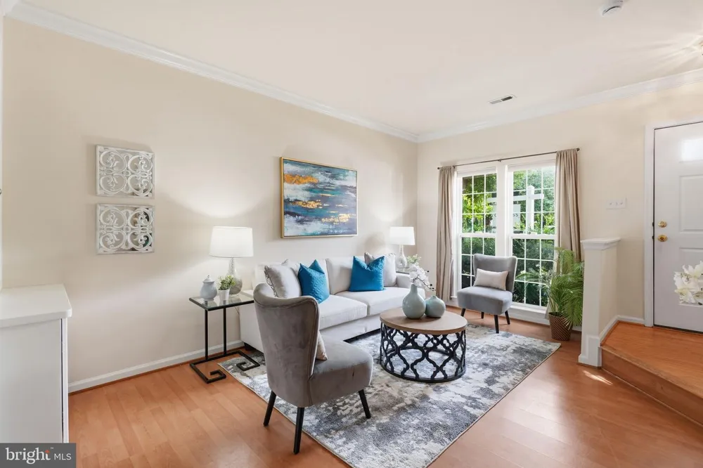 8354 HUNTER MURPHY CIRCLE Alexandria, VA 22309