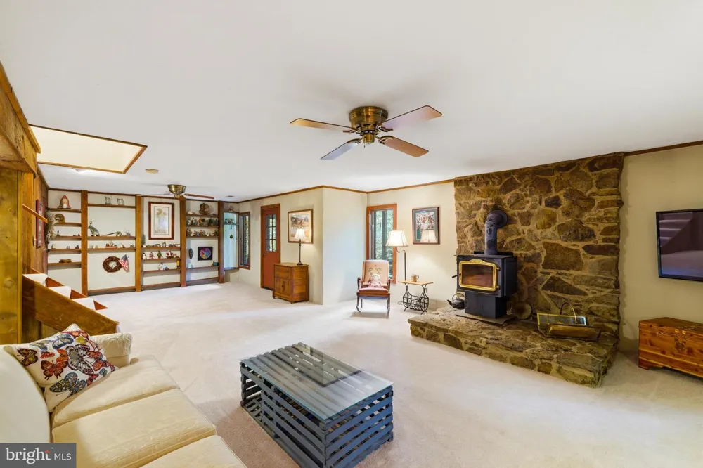 23 KITZBUHEL ROAD Parkton, MD 21120
