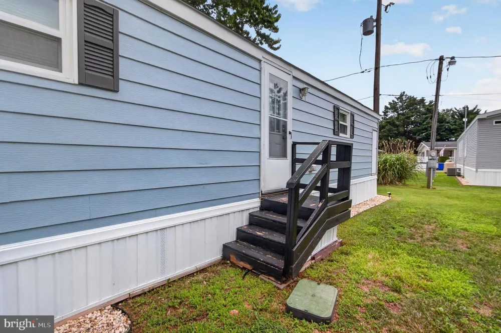 19897 ATLANTIC AVENUE #F9 Rehoboth Beach, DE 19971