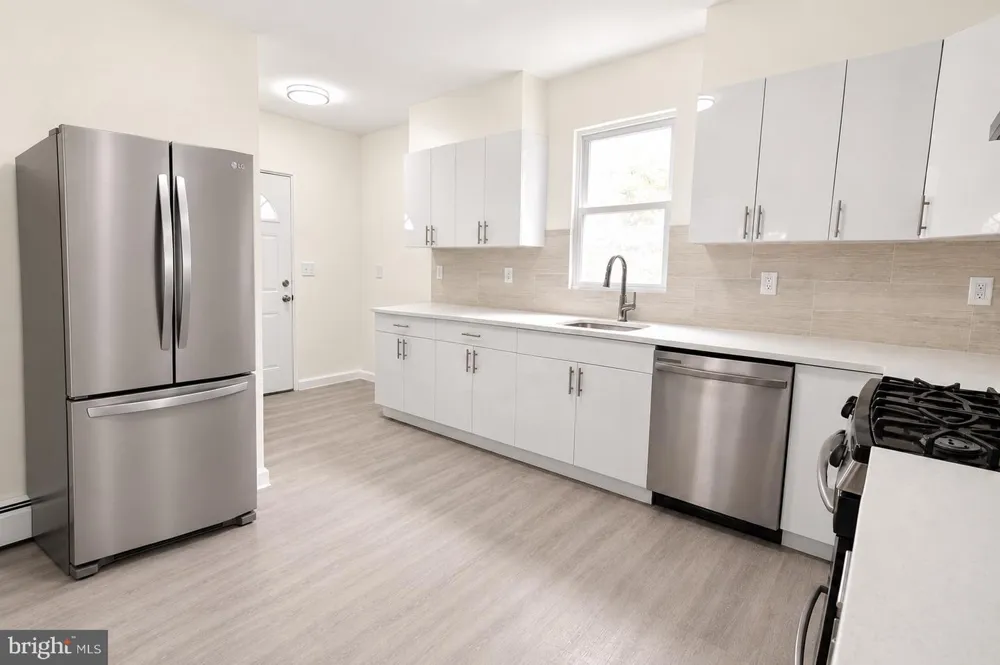 12 FORD AVENUE Somerset, NJ 08873